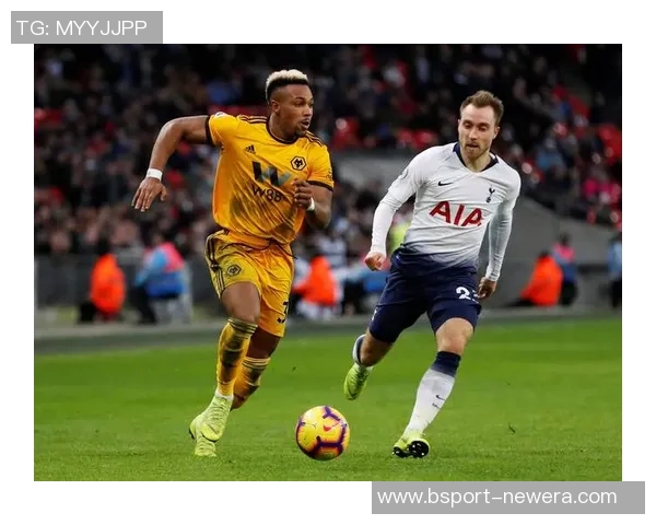 英超焦点战：多特蒙德与曼联激战成平红牌事件引发全场热议