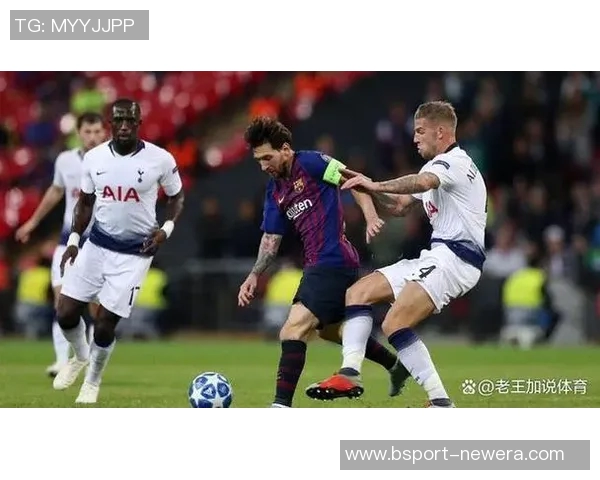 巴萨友谊赛大胜热刺四球横扫全场引发热烈反响