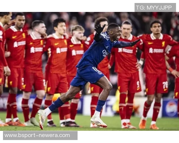 英超激战莱比锡逆转巴黎圣日耳曼5-1大胜引爆全场精彩瞬间回顾