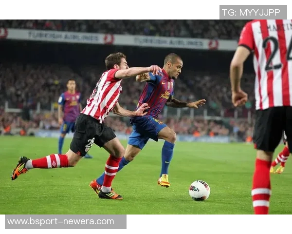 巴萨友谊赛大胜热刺四球狂潮乌龙球瞬间点燃全场激情