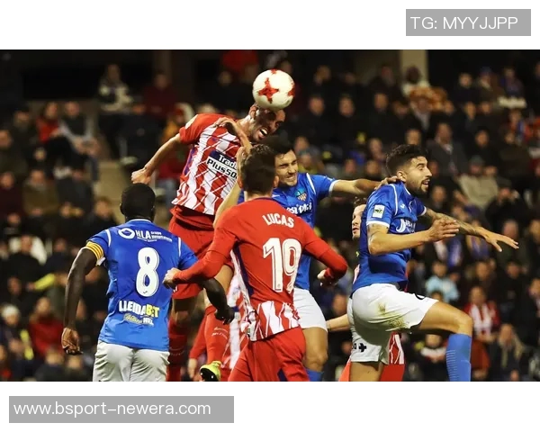 国王杯精彩对决那不勒斯大胜马竞红牌争议引发全场热议