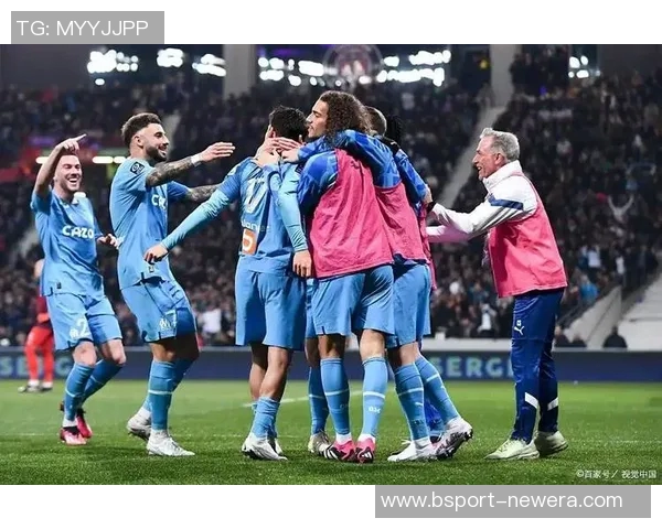 德甲惊天冷门那不勒斯狂胜多特蒙德五球引发全场震撼