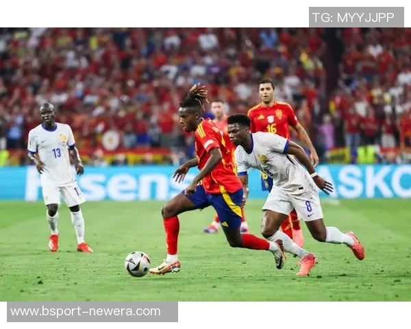 友谊赛精彩回顾里昂大胜本菲卡红牌事件引发全场热议与十大进球集锦