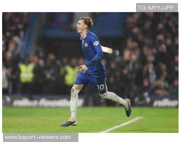 莱比锡友谊赛大胜曼联六球狂潮与争议判罚引发热议 莱比锡友谊赛大胜曼联六球狂潮与争议判罚引发热议