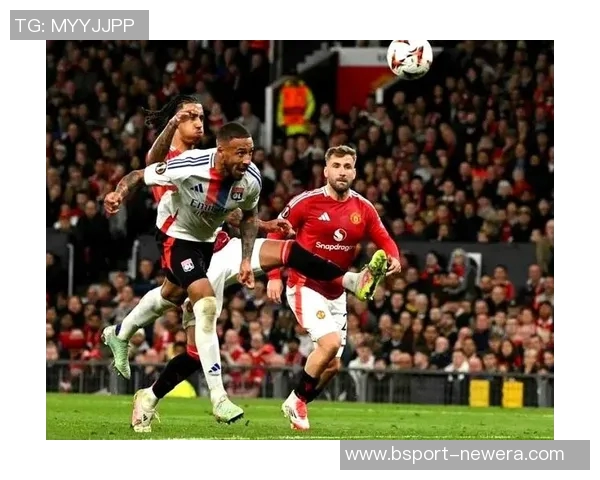 马竞逆转曼联3-0晋级世界杯精彩集锦瞬间引爆全场热情 马竞逆转曼联3-0晋级世界杯精彩集锦瞬间引爆全场热情